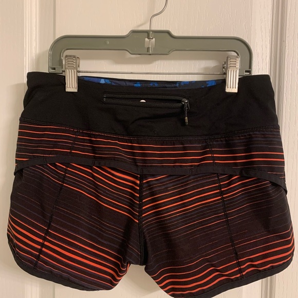 Lululemon Speed Up Shorts - Picture 2 of 3